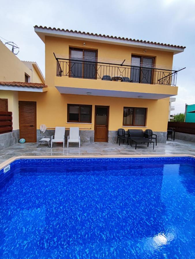 Villa Rina Paphos Eksteriør bilde