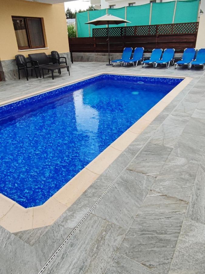 Villa Rina Paphos Eksteriør bilde