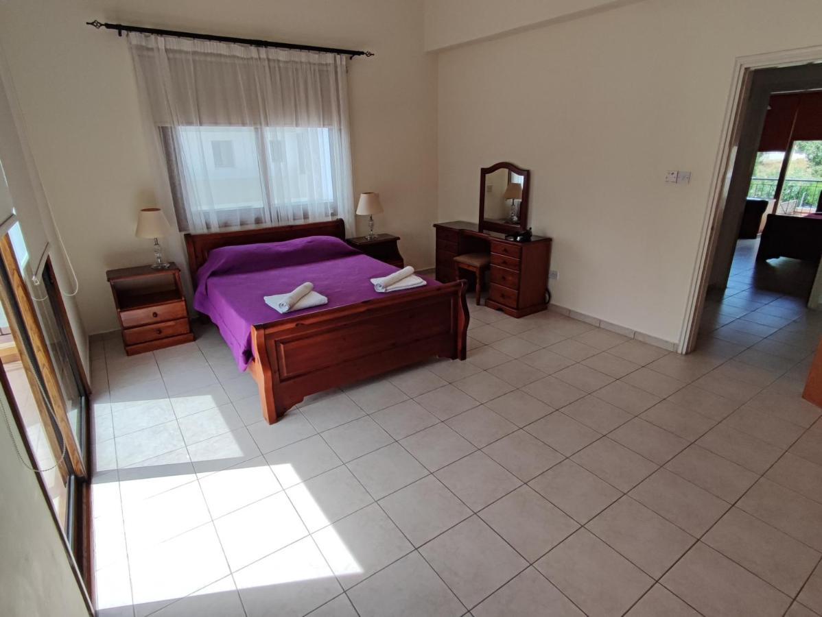 Villa Rina Paphos Eksteriør bilde